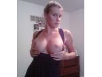 Extreme Sexsklavin braucht Herrn und Gebieter