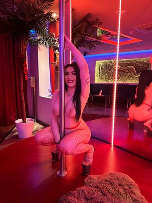 JAQUELIN 24  ERLEBE DEINEN TRAUM