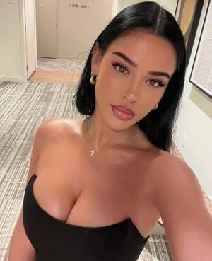 Sie sucht einen Partner!