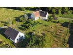 Landhaus in Ruhelage auf einem 3.660 m2 großen Grundstück