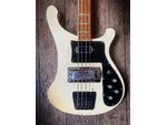 Rickenbacker 4001 Bass in wei&szlig;er Ausf&uuml;hrung